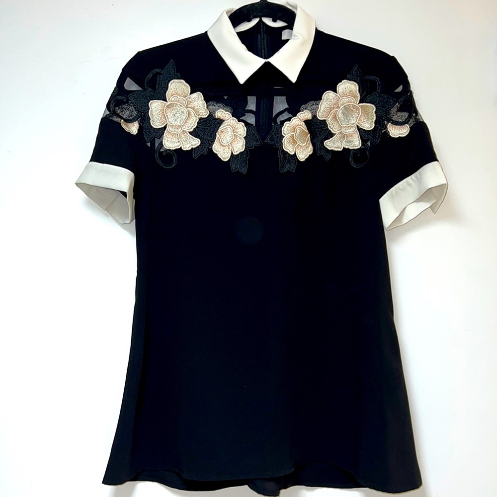 Anne Fontaine Black Blouse with White Collar and Ivory Floral Appliqué